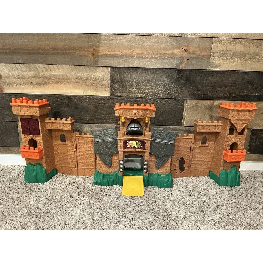 Fisher-Price Imaginext 2012 Eagle Talon‎ Castle Playset READ DESCRIPTION